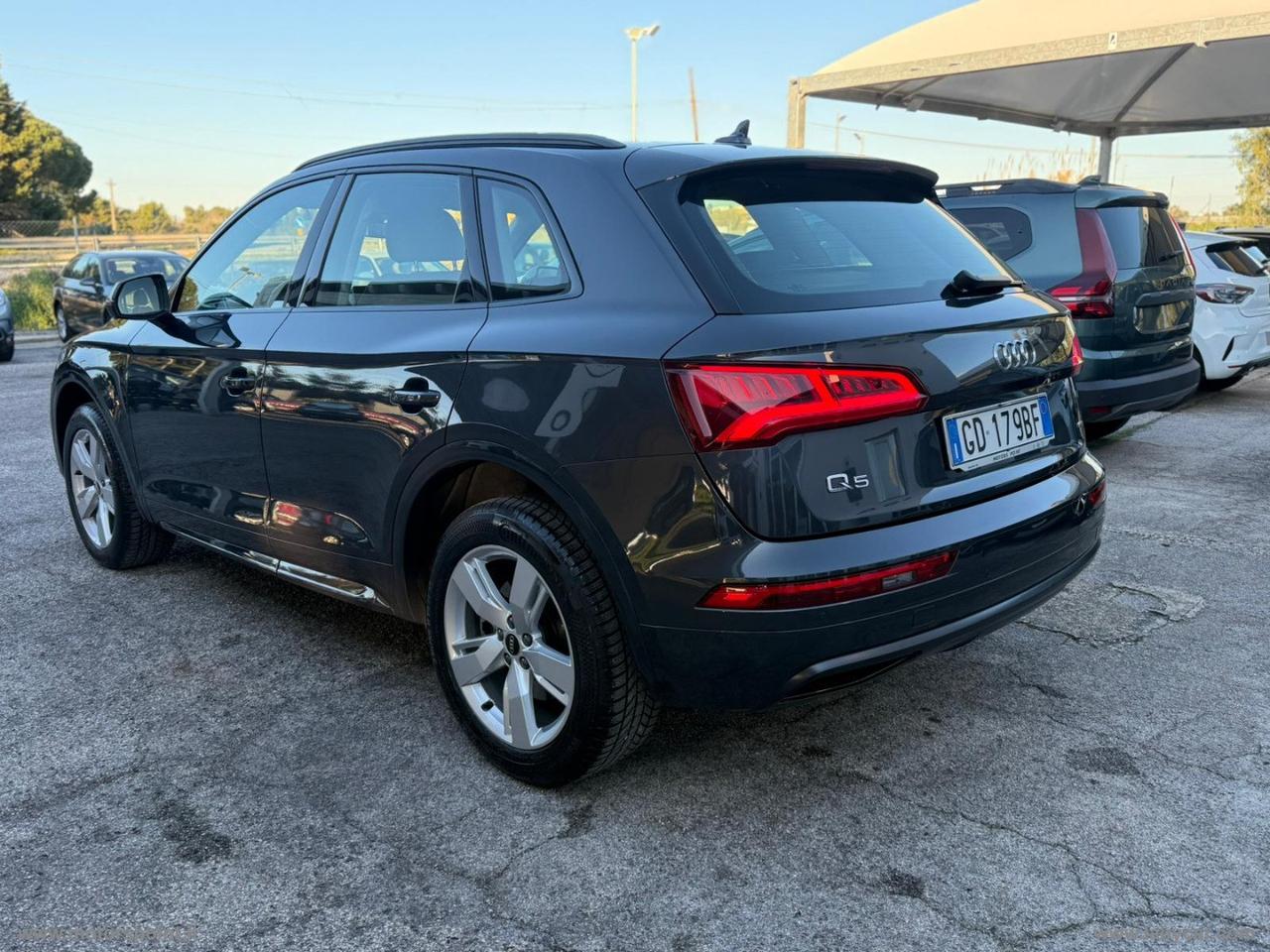 AUDI Q5 40 TDI 204CV quattro S tr. Business