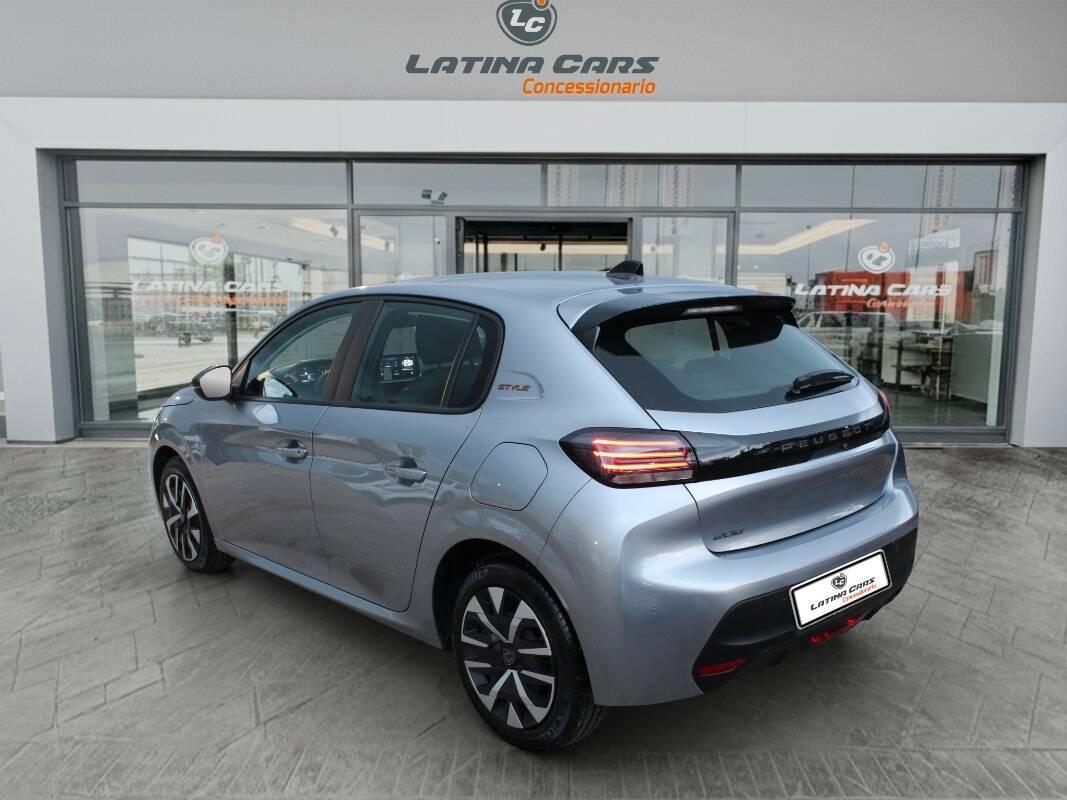 Peugeot 208 1.2 puretech Style s&s 100cv con CarPlay