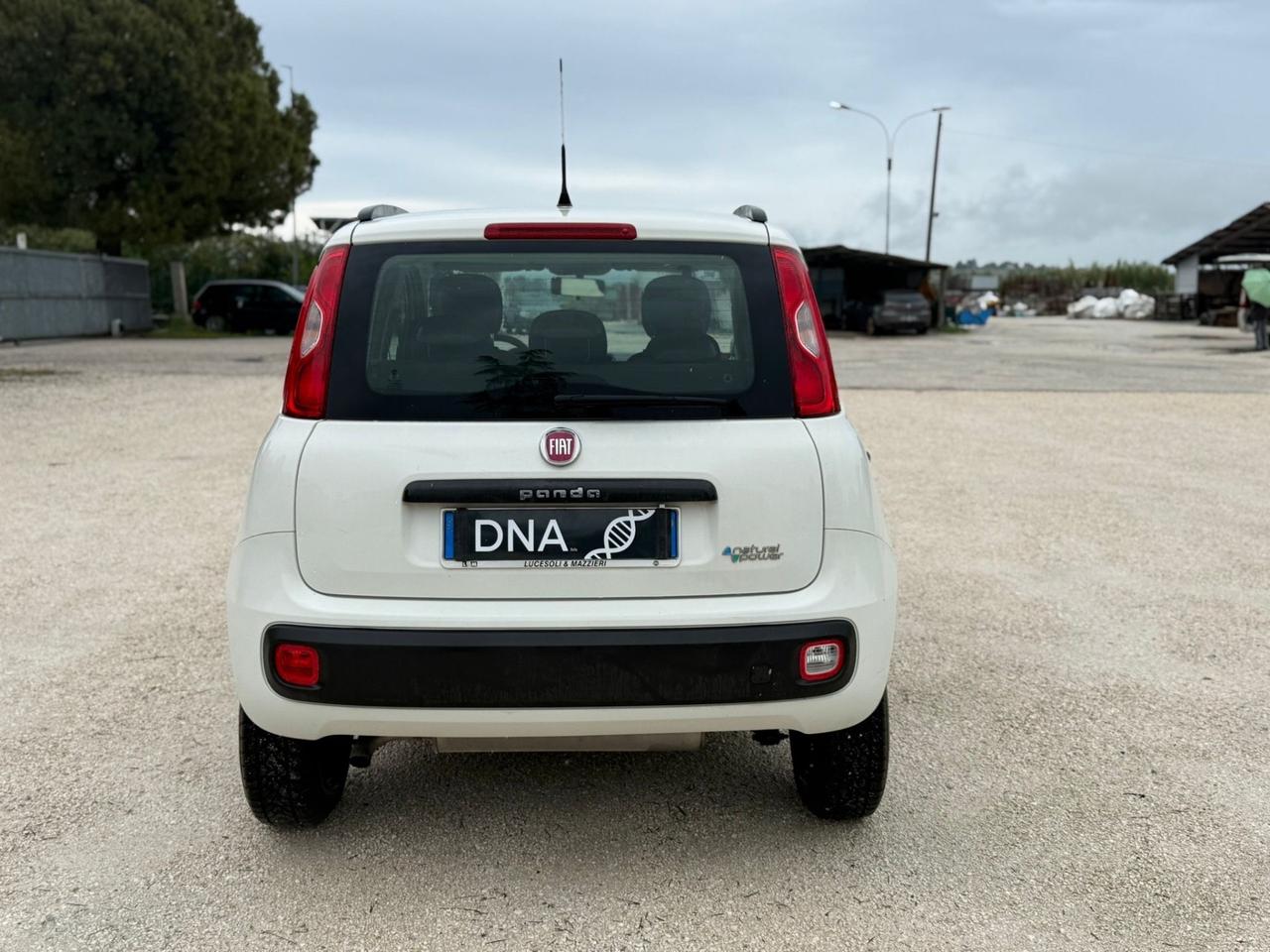 Fiat Panda natural power benzina metano NEOPATENTATi