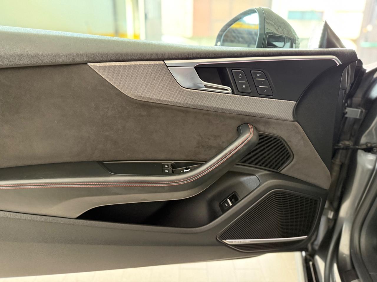 Audi RS5 2.9 V6 450cv