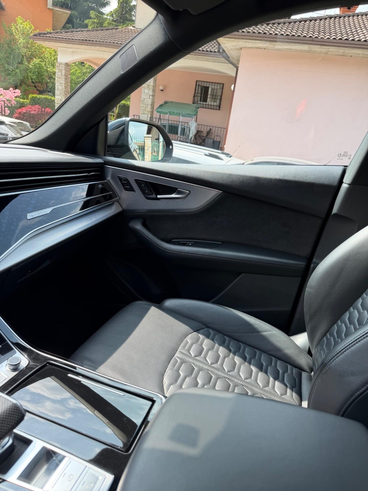 Audi RSQ8 TFSI V8 QUATTRO CARBOCERAMIC BANGOLUFSEN