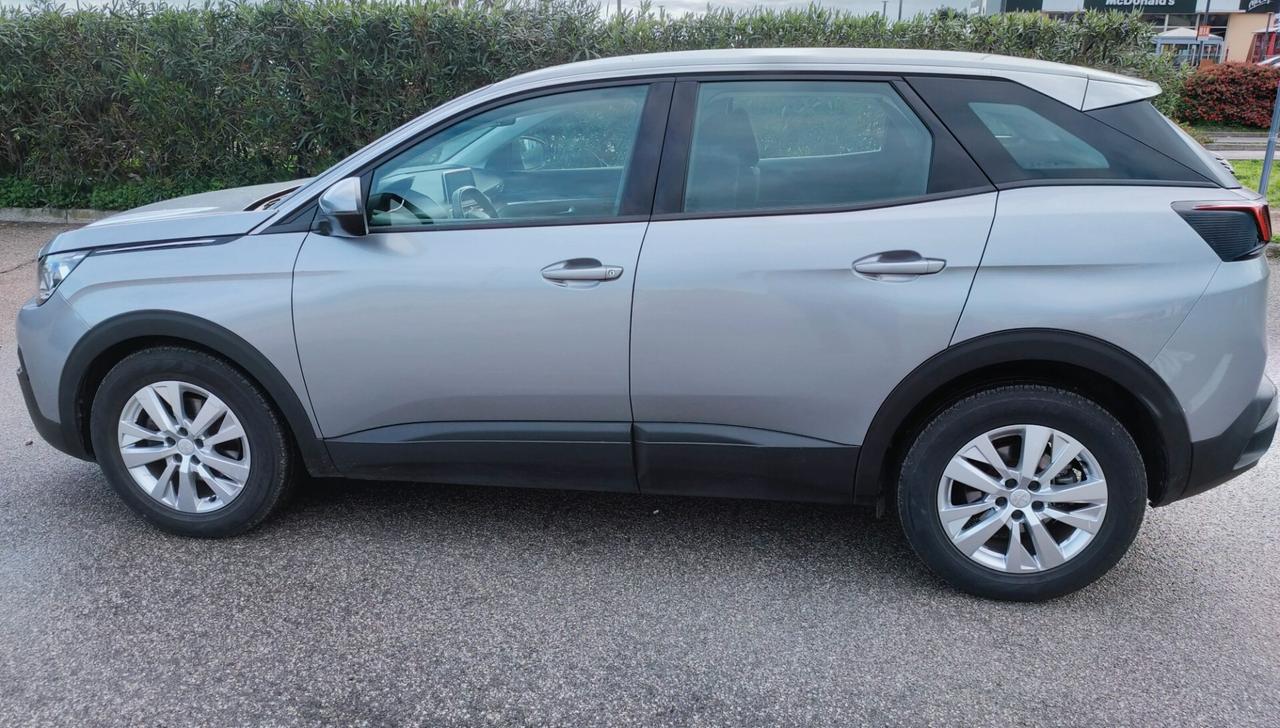 Peugeot 3008 BlueHDi 130 S&S Business