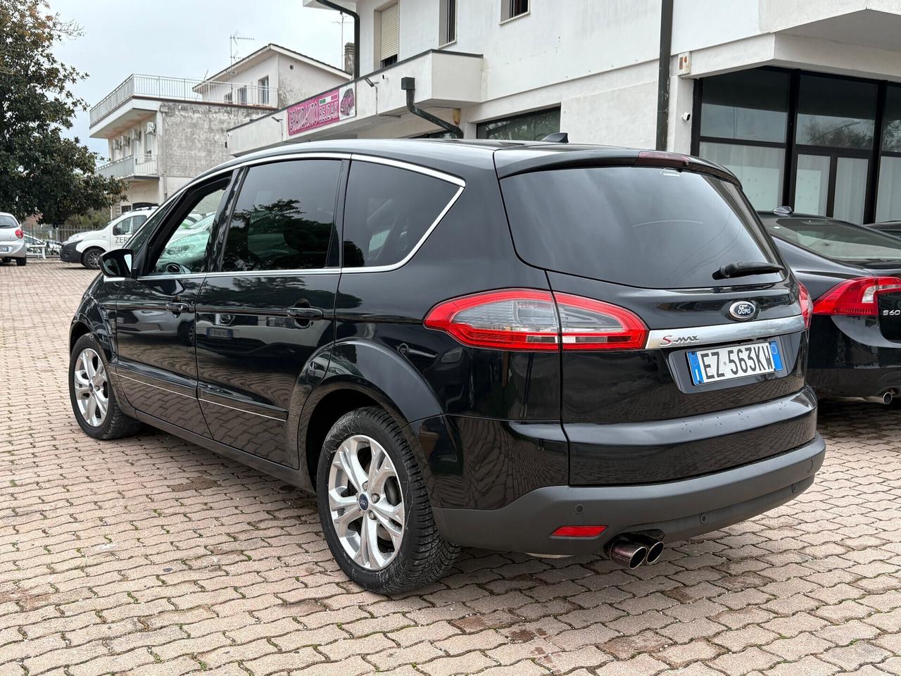 Ford S-Max 2.0 TDCi 140CV Powershift 7 posti Business Nav