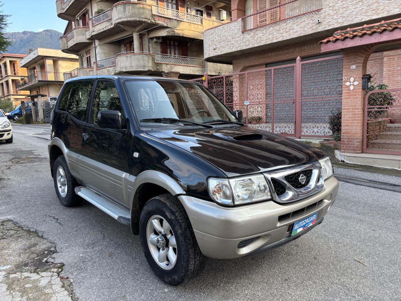 Nissan Terrano II 2.7 Tdi 3 porte Luxury