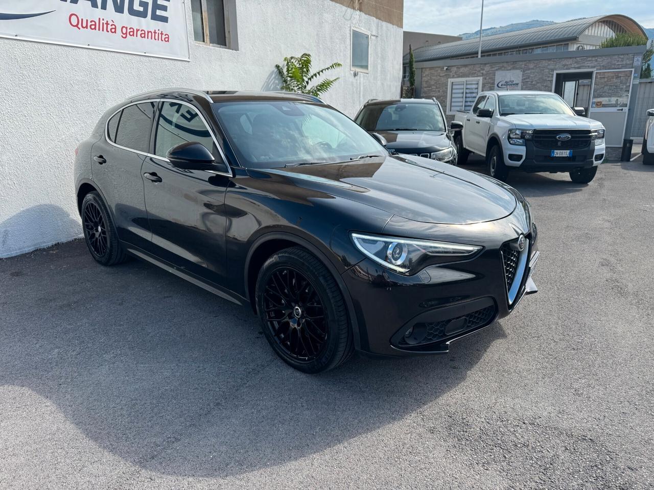 Alfa Romeo Stelvio 2.2 Turbodiesel 160 CV AT8 RWD Business