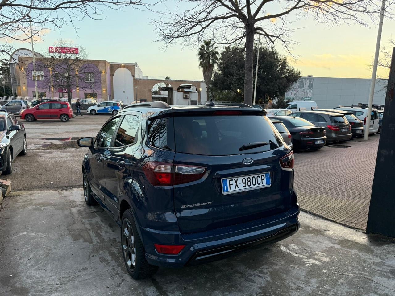 Ford EcoSport ST- Line