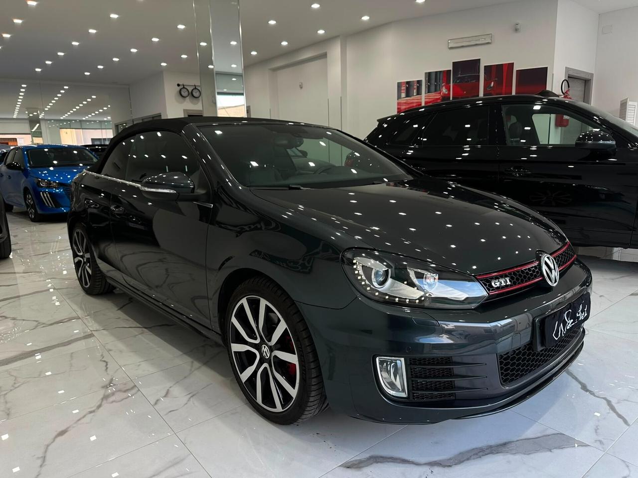 Volkswagen Golf GTI Cabrio 2.0 TFSI