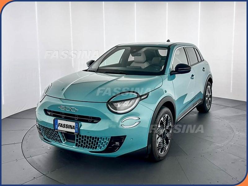 FIAT 600 600 1.2 hybrid La Prima 145cv auto