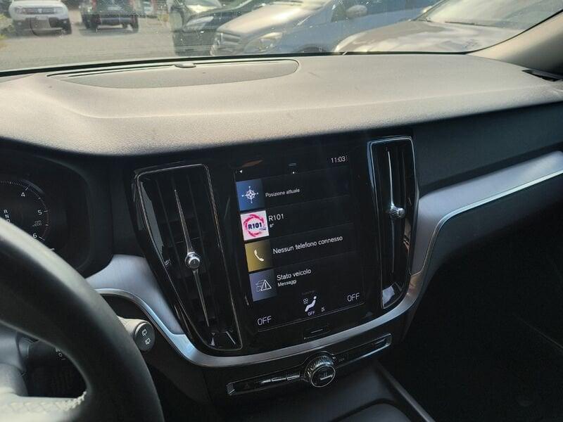 Volvo V60 V60 2.0 b4 Momentum auto (PREZZO REALE)