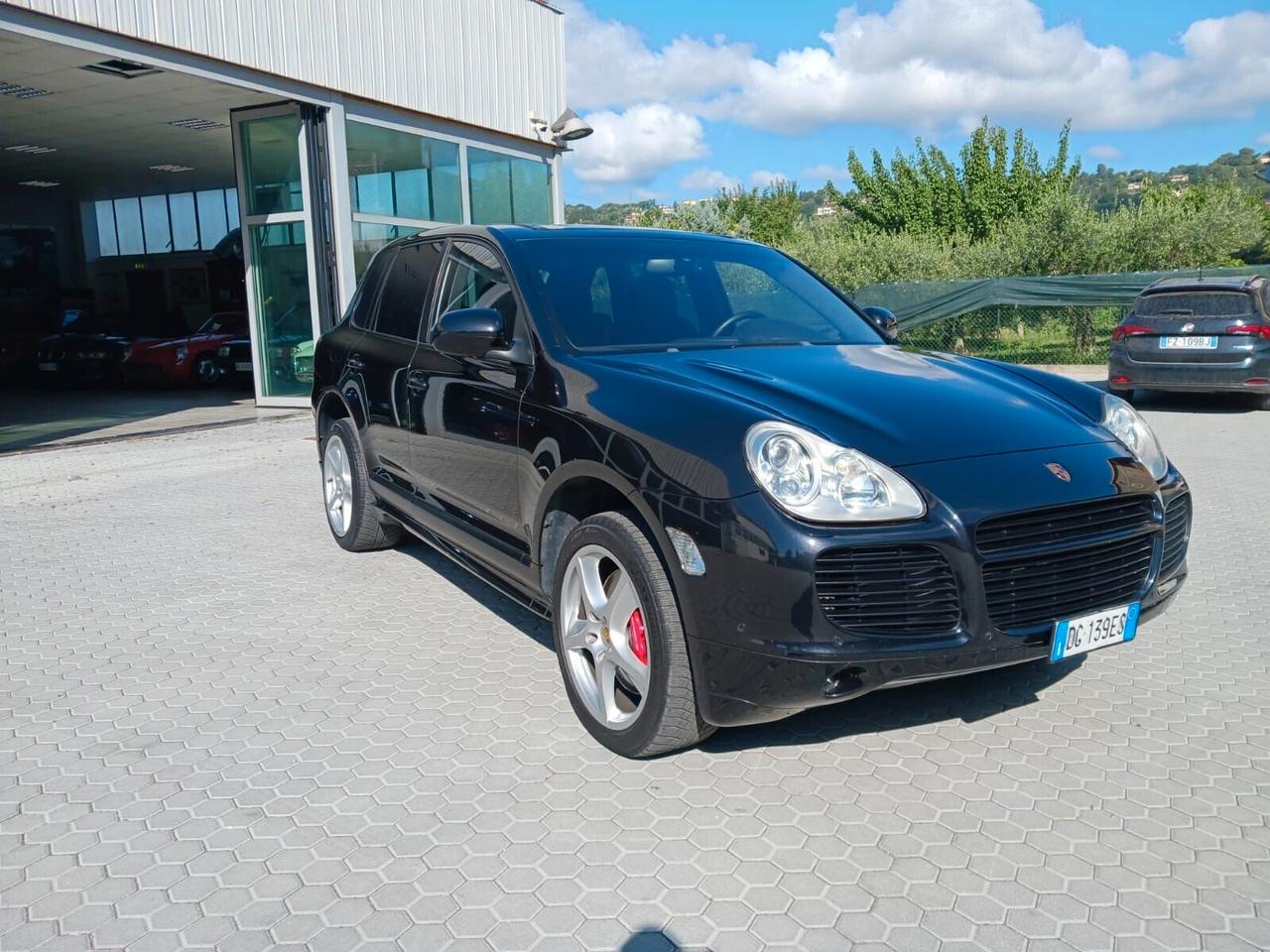 Porsche Cayenne 4.5 cat Turbo S