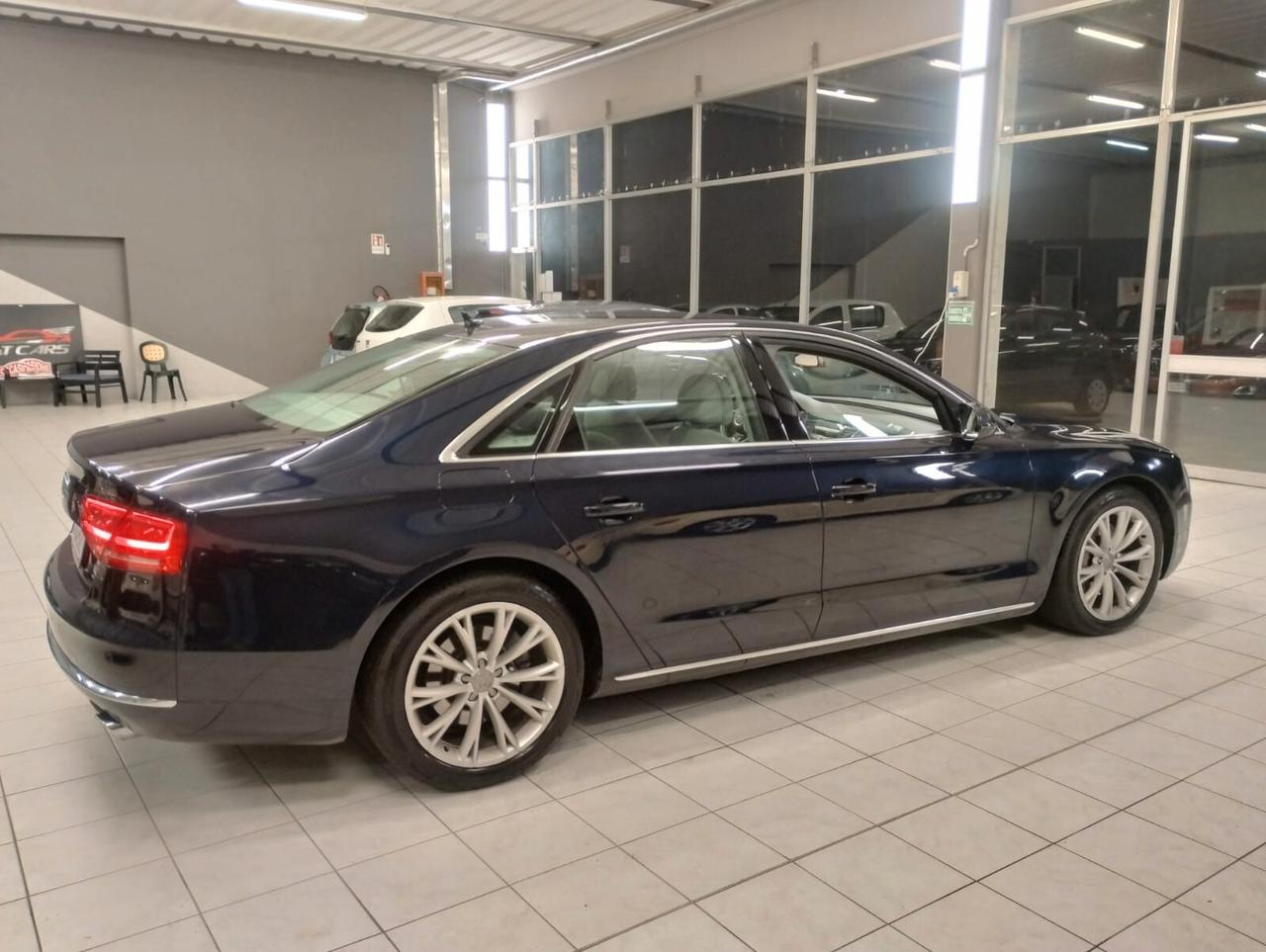 Audi A8 L 3.0 TDI 250 CV quattro tiptronic