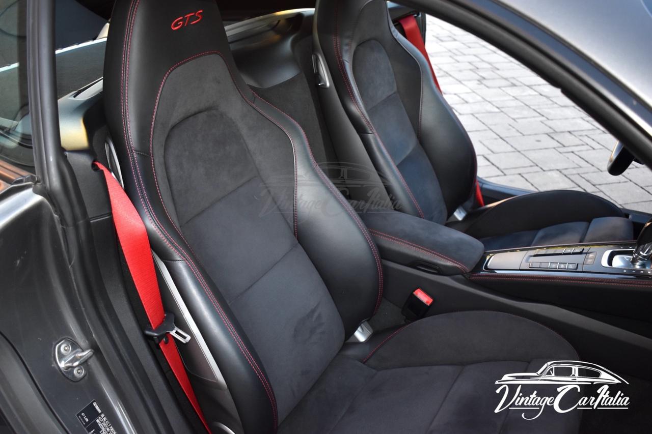 Porsche Cayman 718 GTS