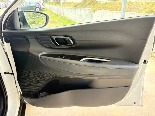 HYUNDAI Bayon 1.0 T-GDI Hybrid 48V DCT XClass IBRIDA OK NEOPATEN