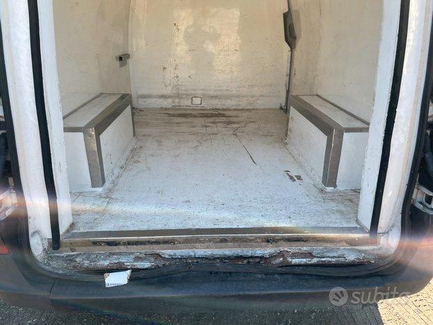 Mercedes vito frigo 2005 km 430000