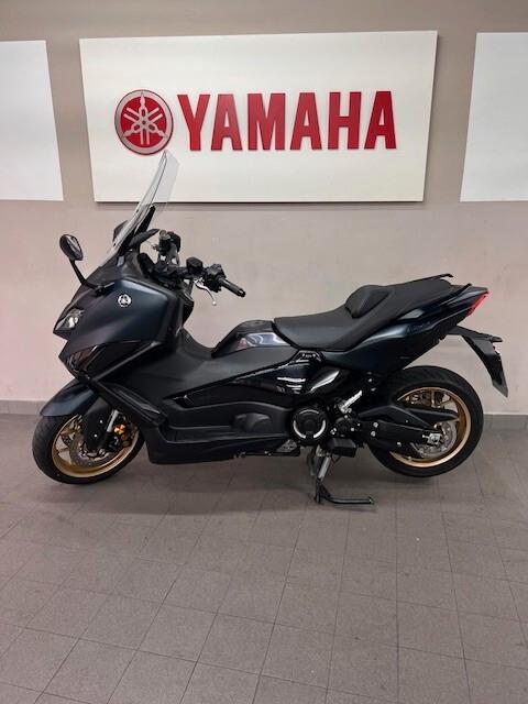 Yamaha TMAX 560 TECH MAX