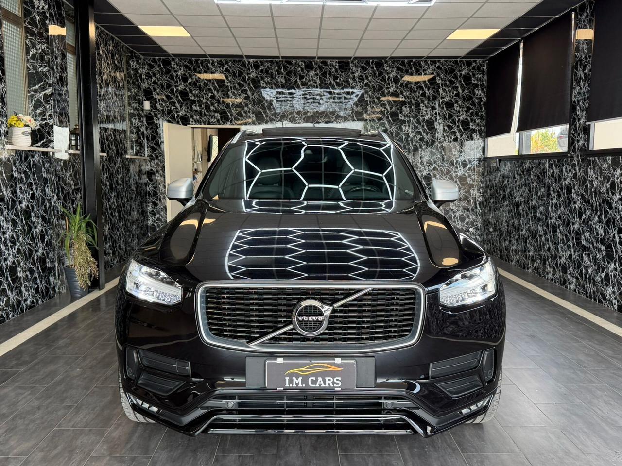 Volvo XC90 D5 AWD Geartronic 7 posti R-design