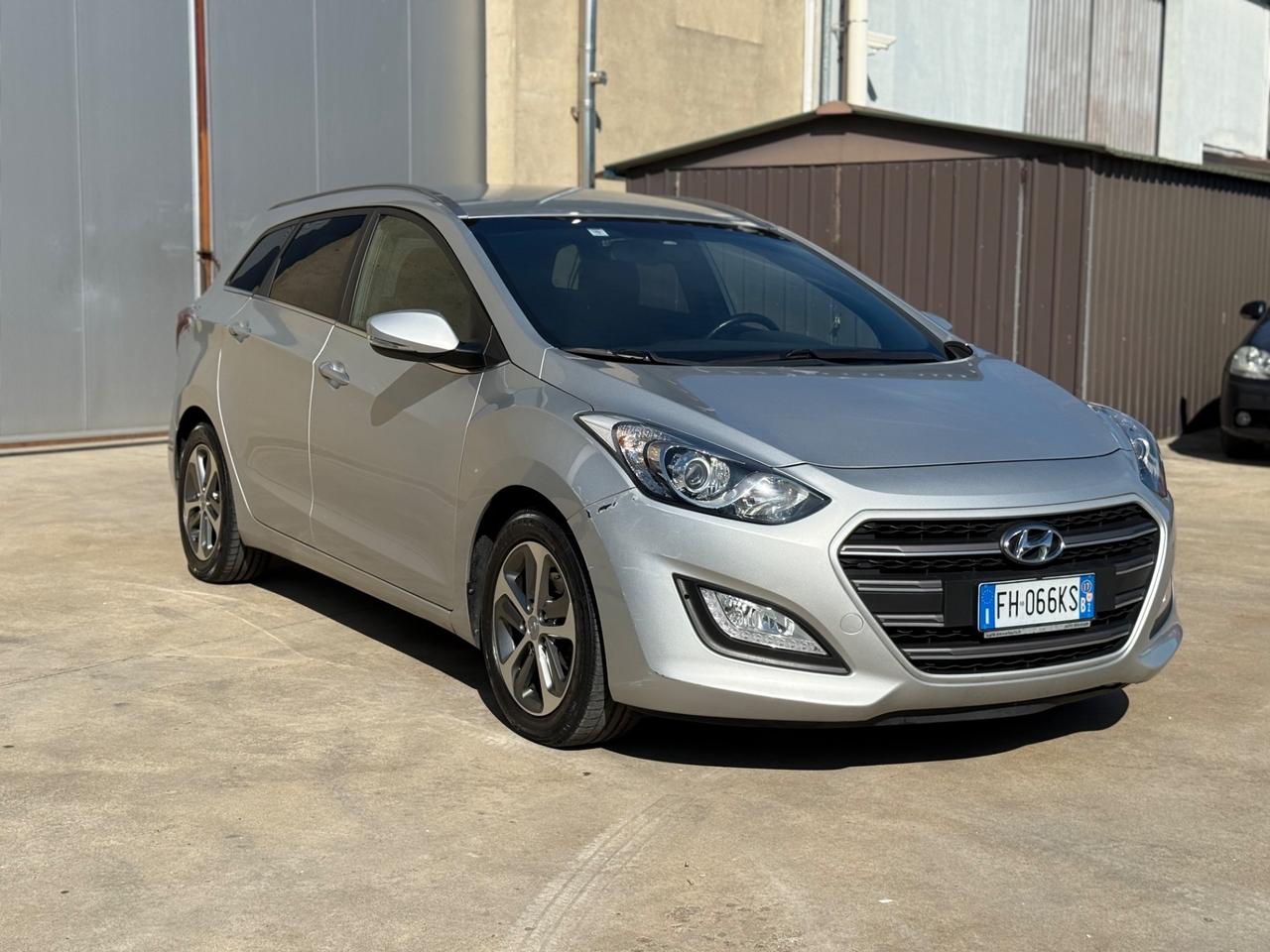 Hyundai i30 1.6 CRDi 5p. Go!