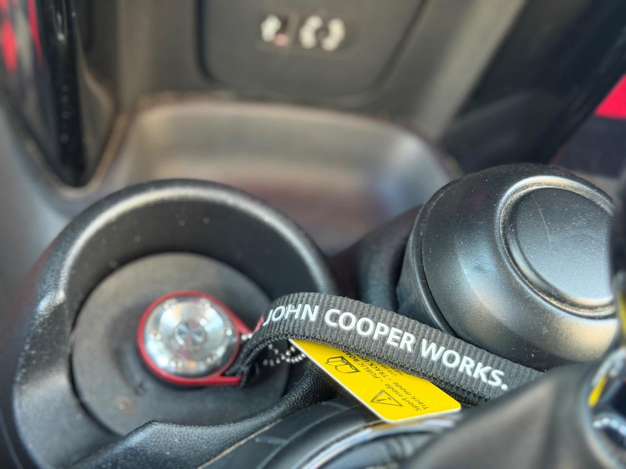 Mini Cooper S kit JOHN COOPER WORKS 2.0