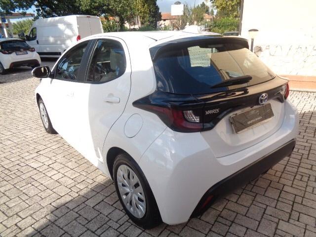 Toyota Yaris 1.5 Hybrid 5 porte Active