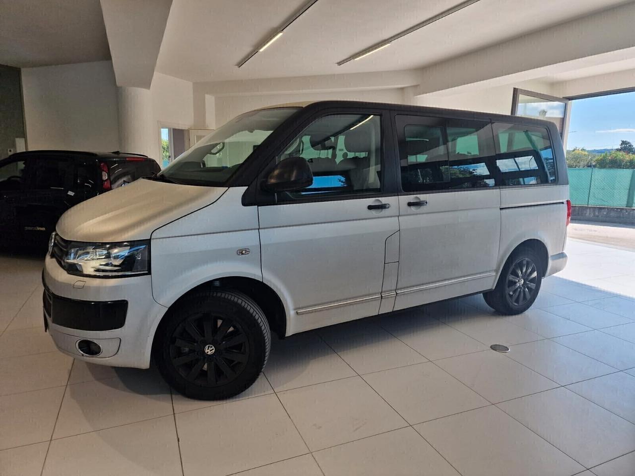 Volkswagen Multivan 2.0 BiTDI 180CV DSG Highline