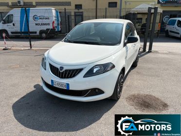 Lancia Ypsilon 1.0 hybrid 69cv - 2021