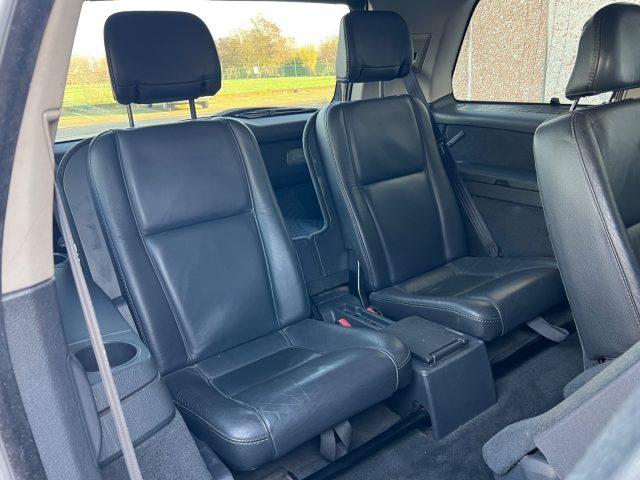 VOLVO XC90 2.4 D5 185 CV AWD Momentum 7 Posti