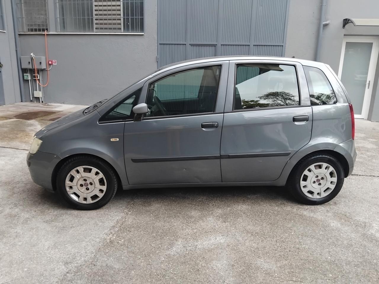Fiat Idea 1.4 BlackLabel