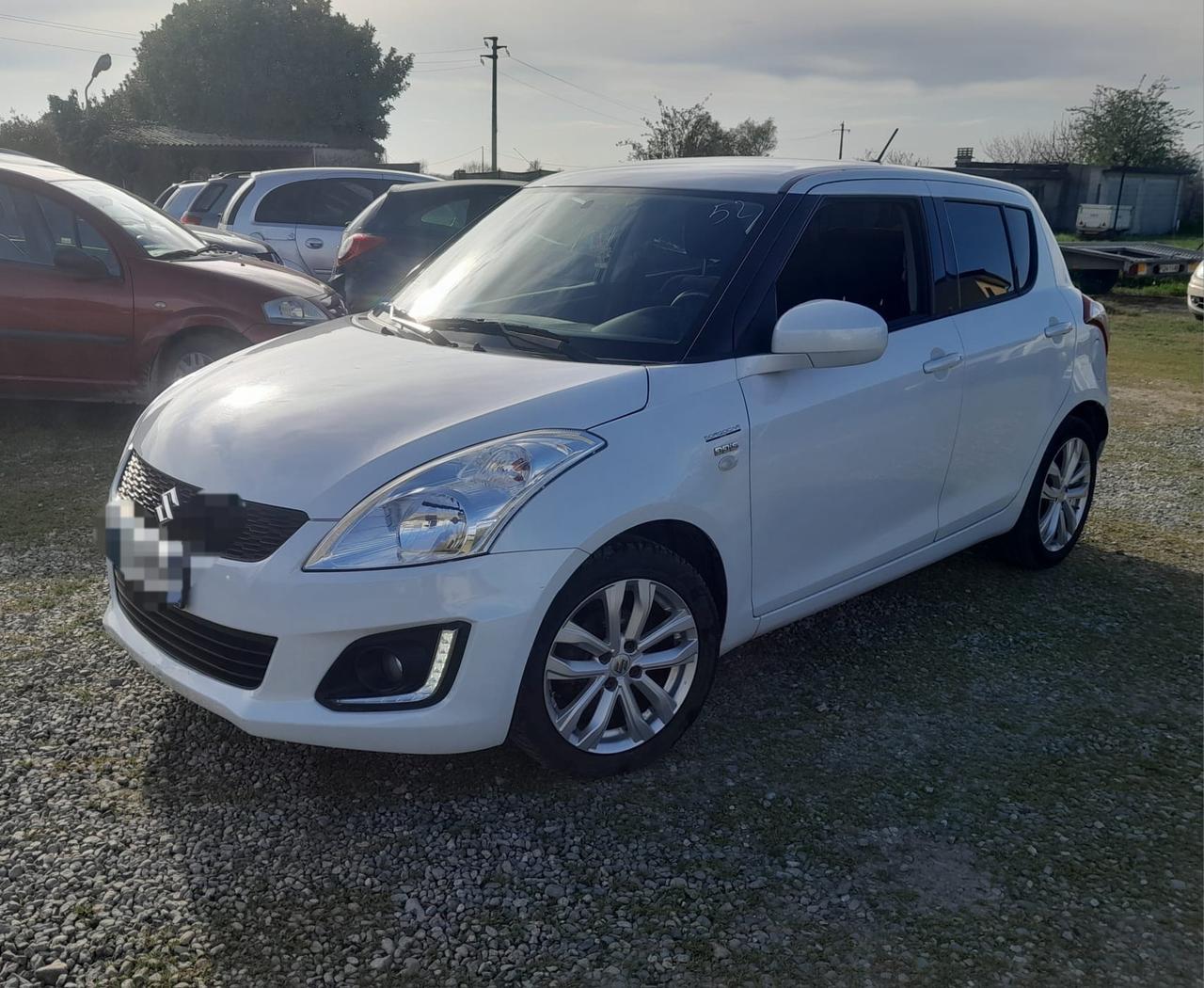 Suzuki Swift 1.3 DDiS 5 porte B-Top Bi-Color