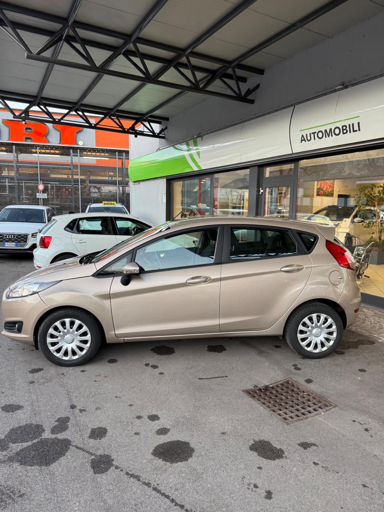 FORD FIESTA 1.4 Bz.- GPL BUSINESS x neopatentati