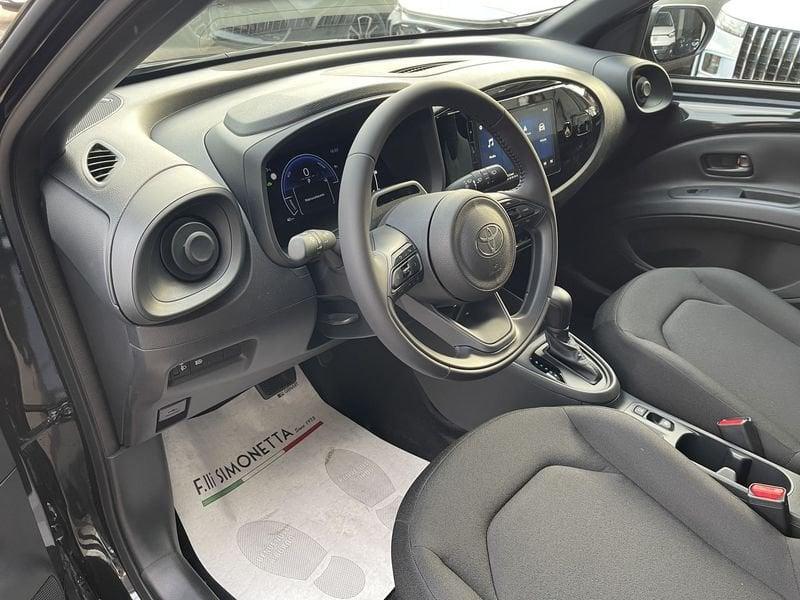 Toyota Aygo X 1.5 hybrid e-cvt - NUOVO