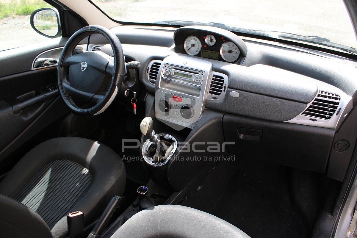 LANCIA Ypsilon 1.2 Argento
