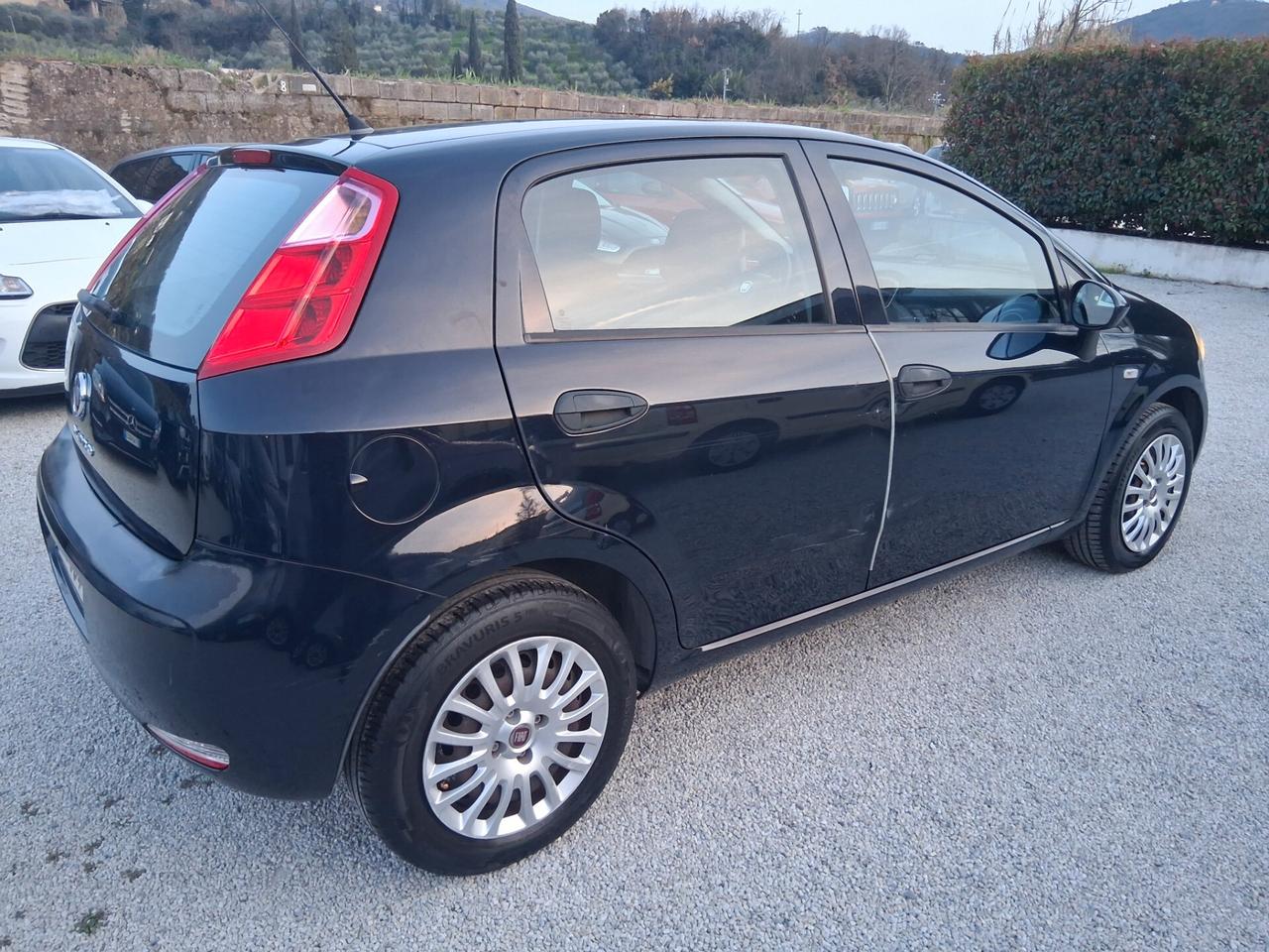 Fiat Punto 1.2 8V 5 porte Street
