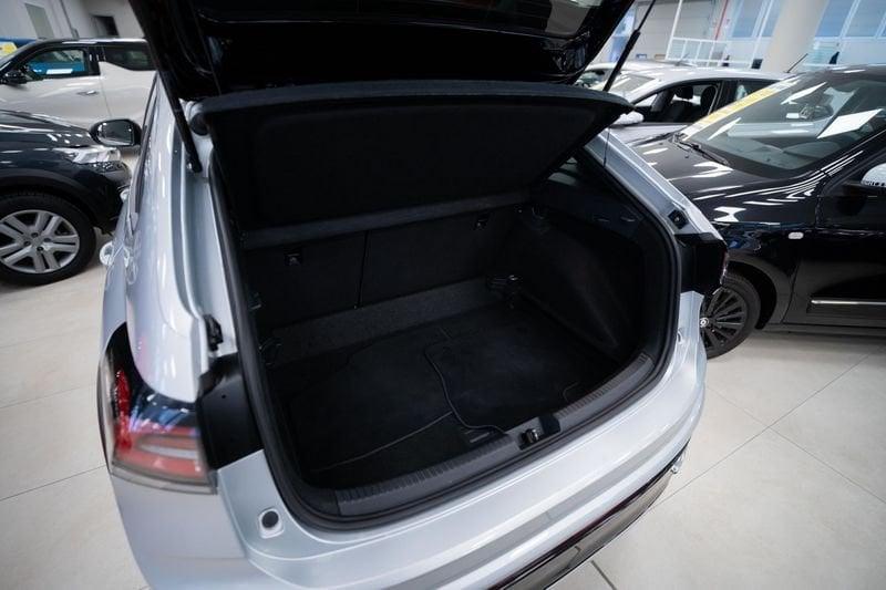 Volkswagen Taigo 1.0 tsi R-Line 110cv