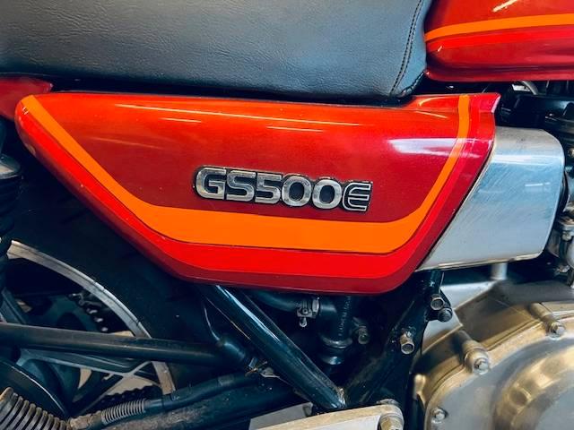 SUZUKI GS 500