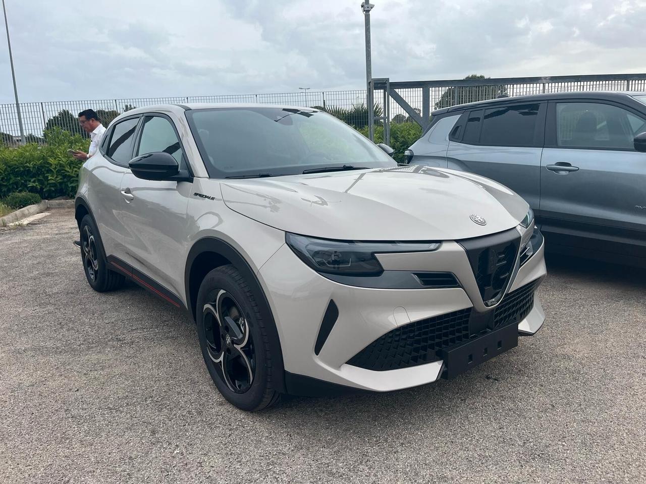 Alfa Romeo Junior 1.2 136 CV Hybrid eDCT6 Speciale
