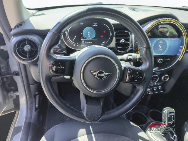 MINI Mini 1.5 Cooper Essential Auto