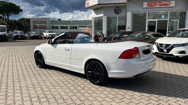 VOLVO C70 D3 Momentum ** SOLO 132.000 KM **