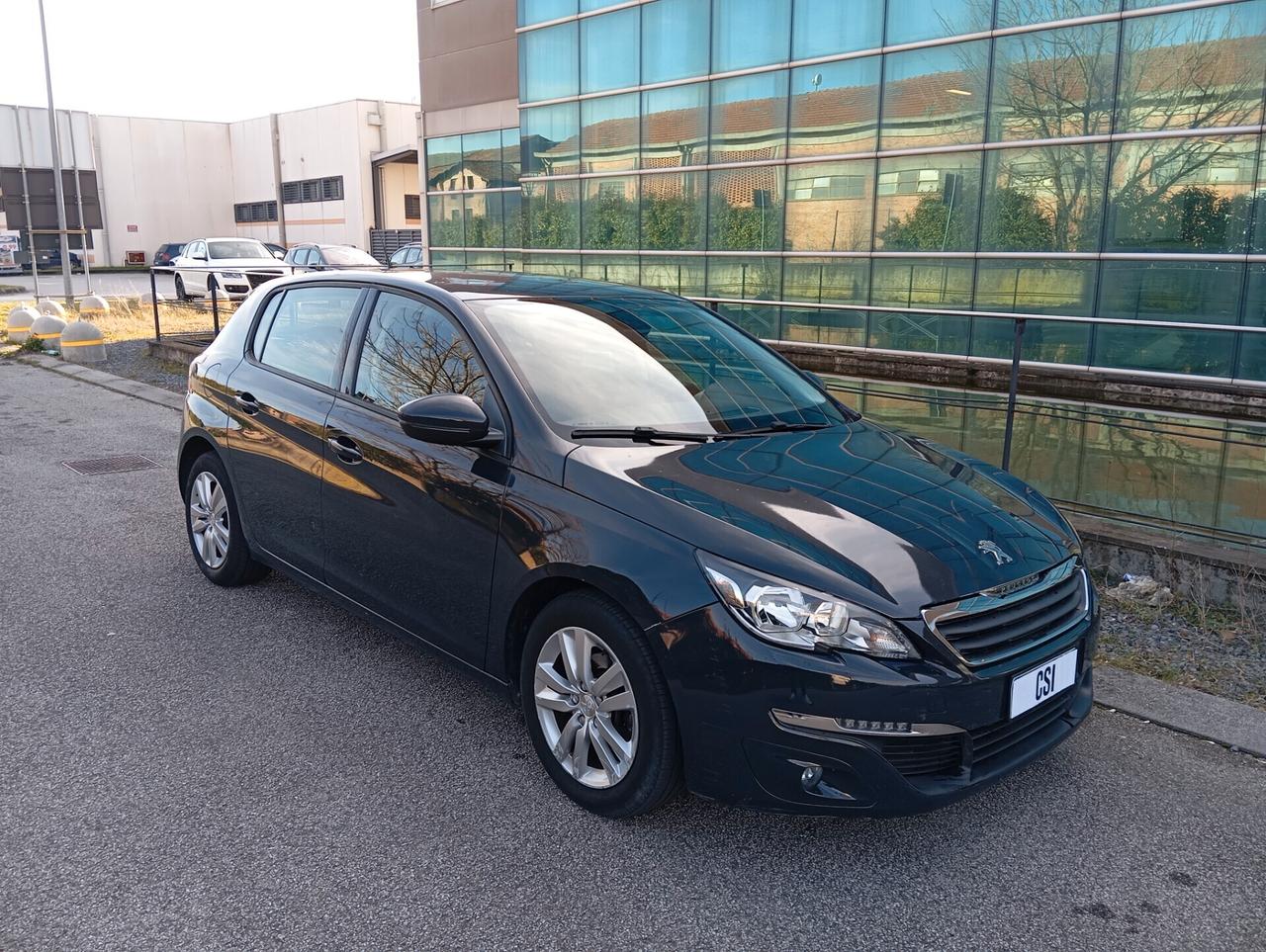 Peugeot 308 BlueHDi 5 PORTE NAVI E 194