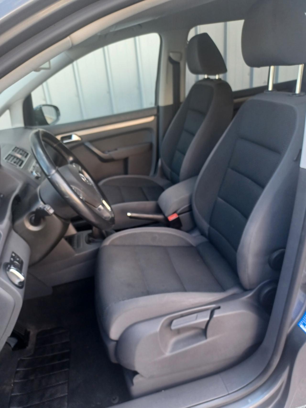 Volkswagen Touran 1.6 TDI Comfortline