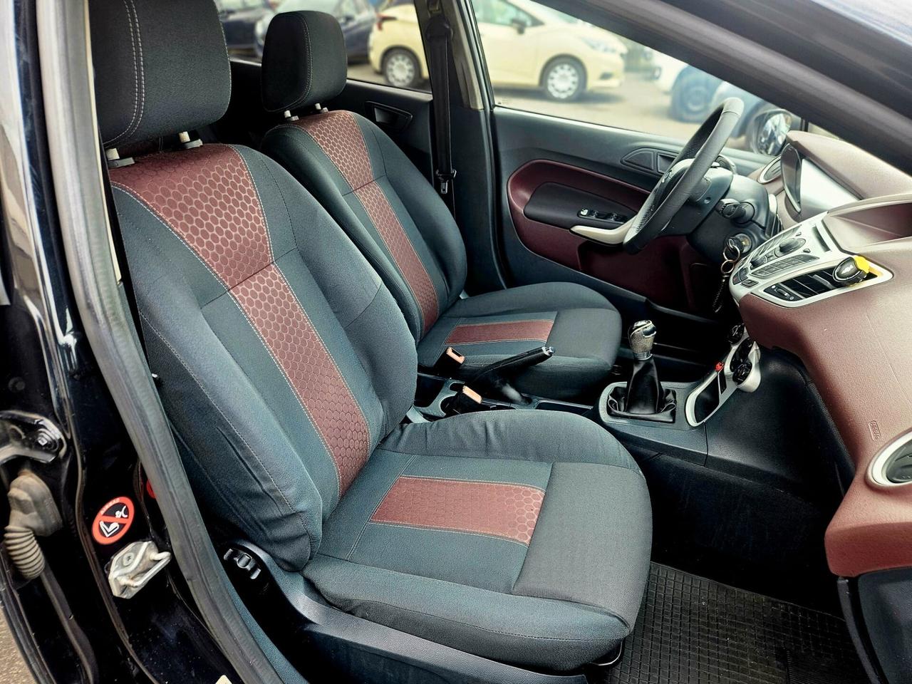 Ford Fiesta 1.4 TDCi 5p. Titanium