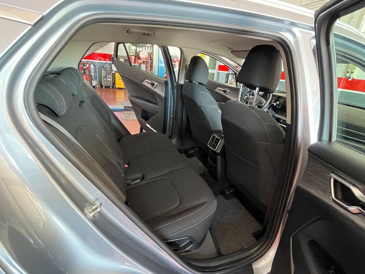 Kia Sportage 1.6 CRDi MHEV DCT Business