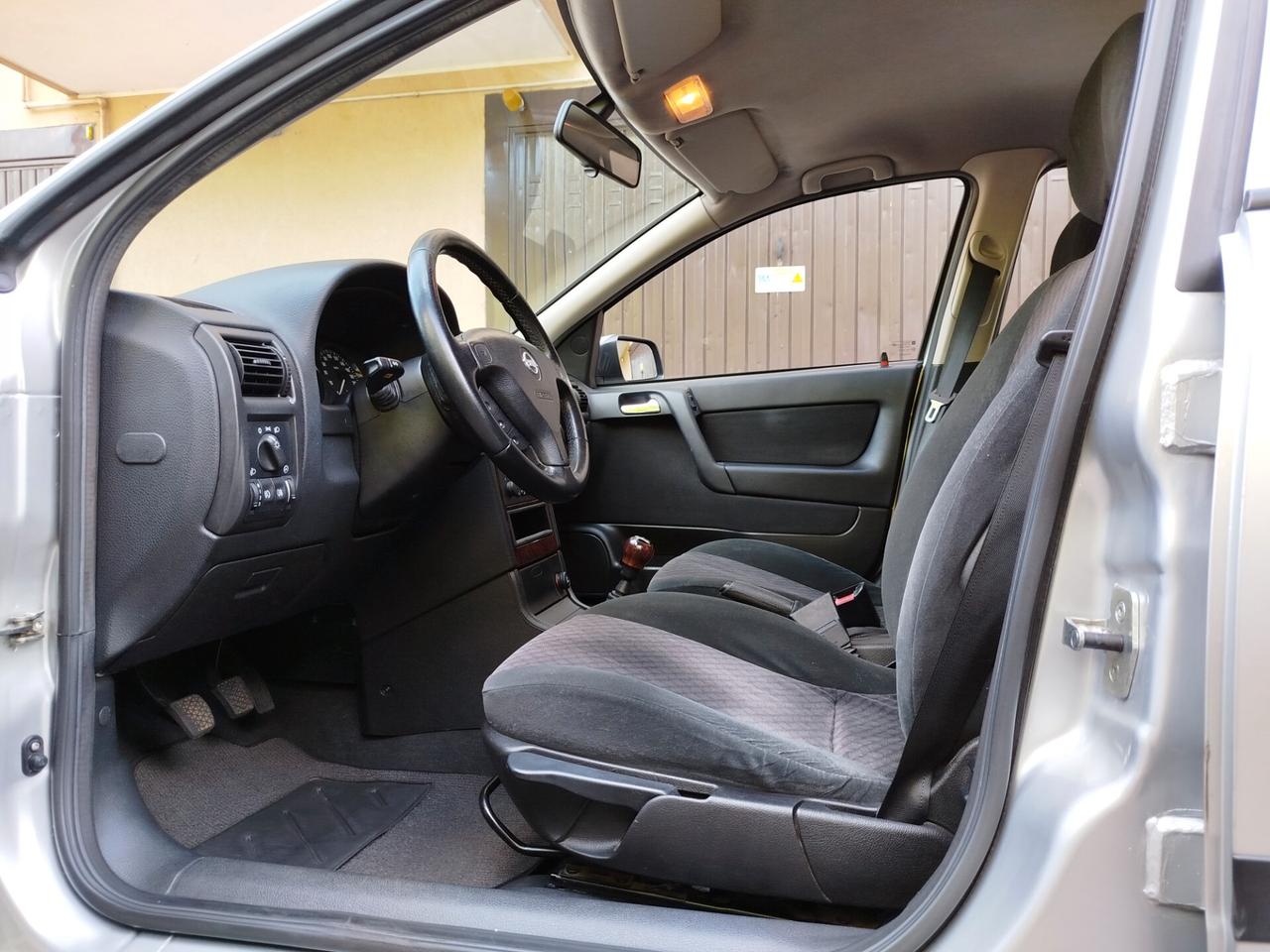 Opel Astra SW 1.6 BENZINA 100cv / Uniproprietario