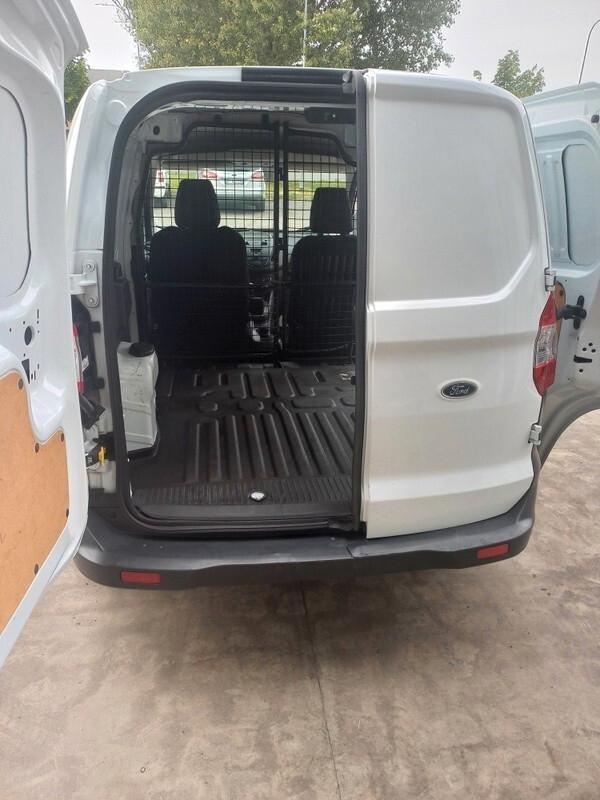 Ford Transit Courier van 15 tdci 75 cv