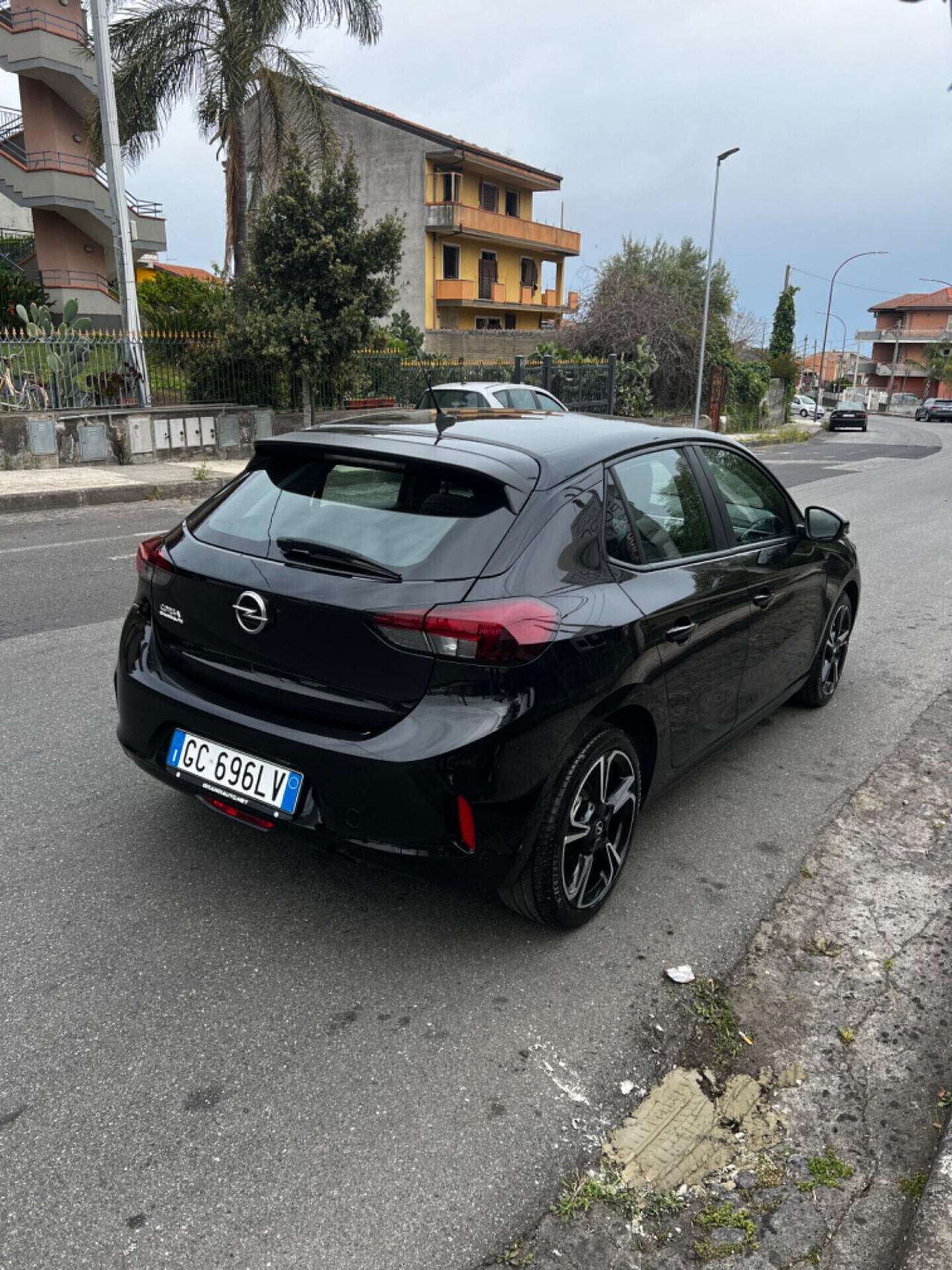 Opel Corsa 1.5 diesel 100 CV Edition