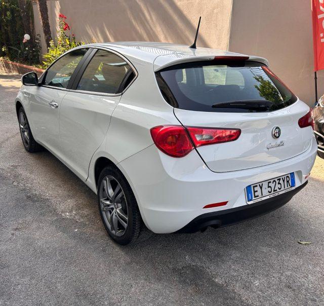 ALFA ROMEO Giulietta 1.4 Turbo 120 CV GPL Distinctive