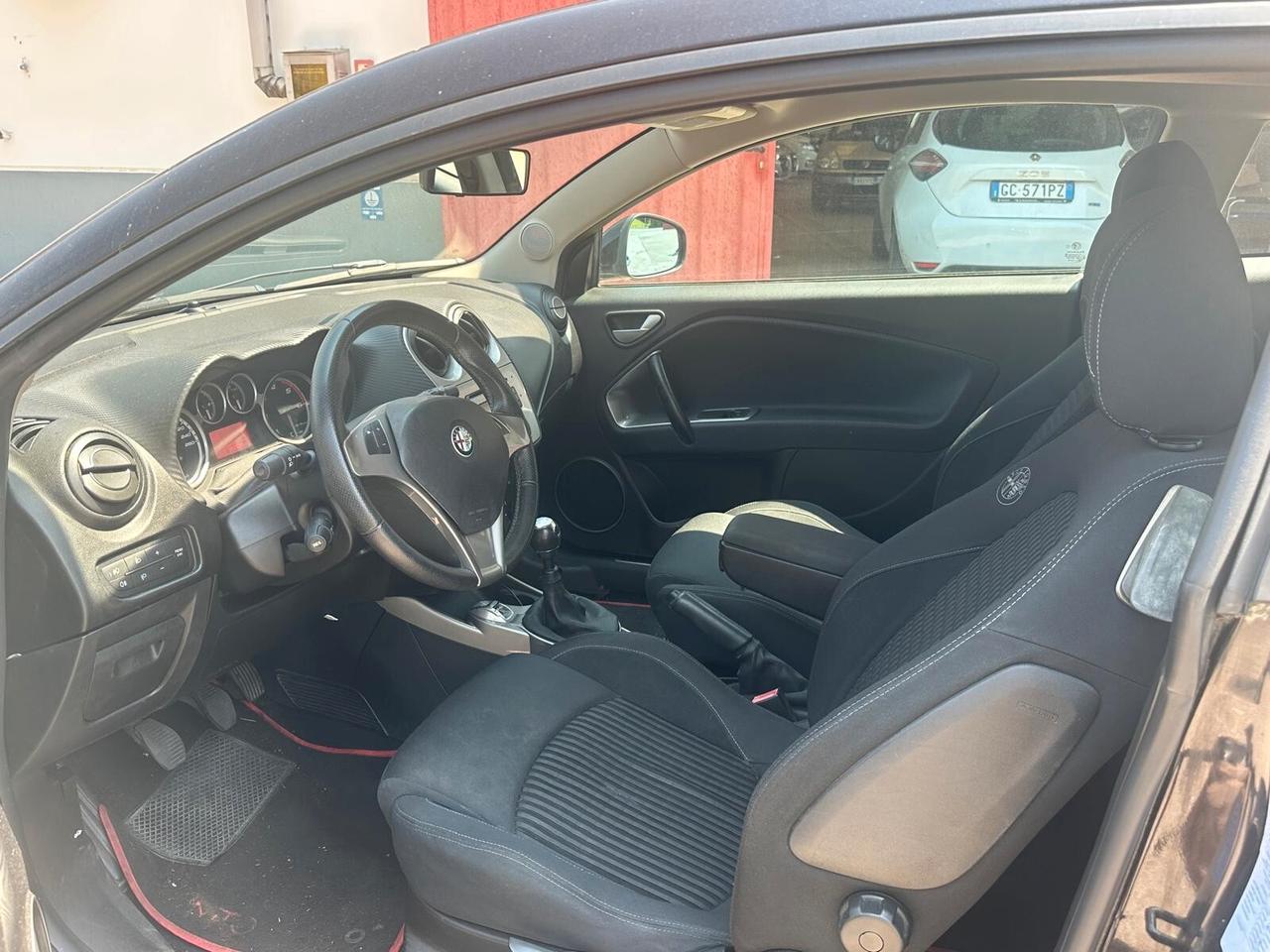 ALFA ROMEO MiTo 1.3 JTDm 90 CV Distinctive Sport Pack - Unico Proprietario