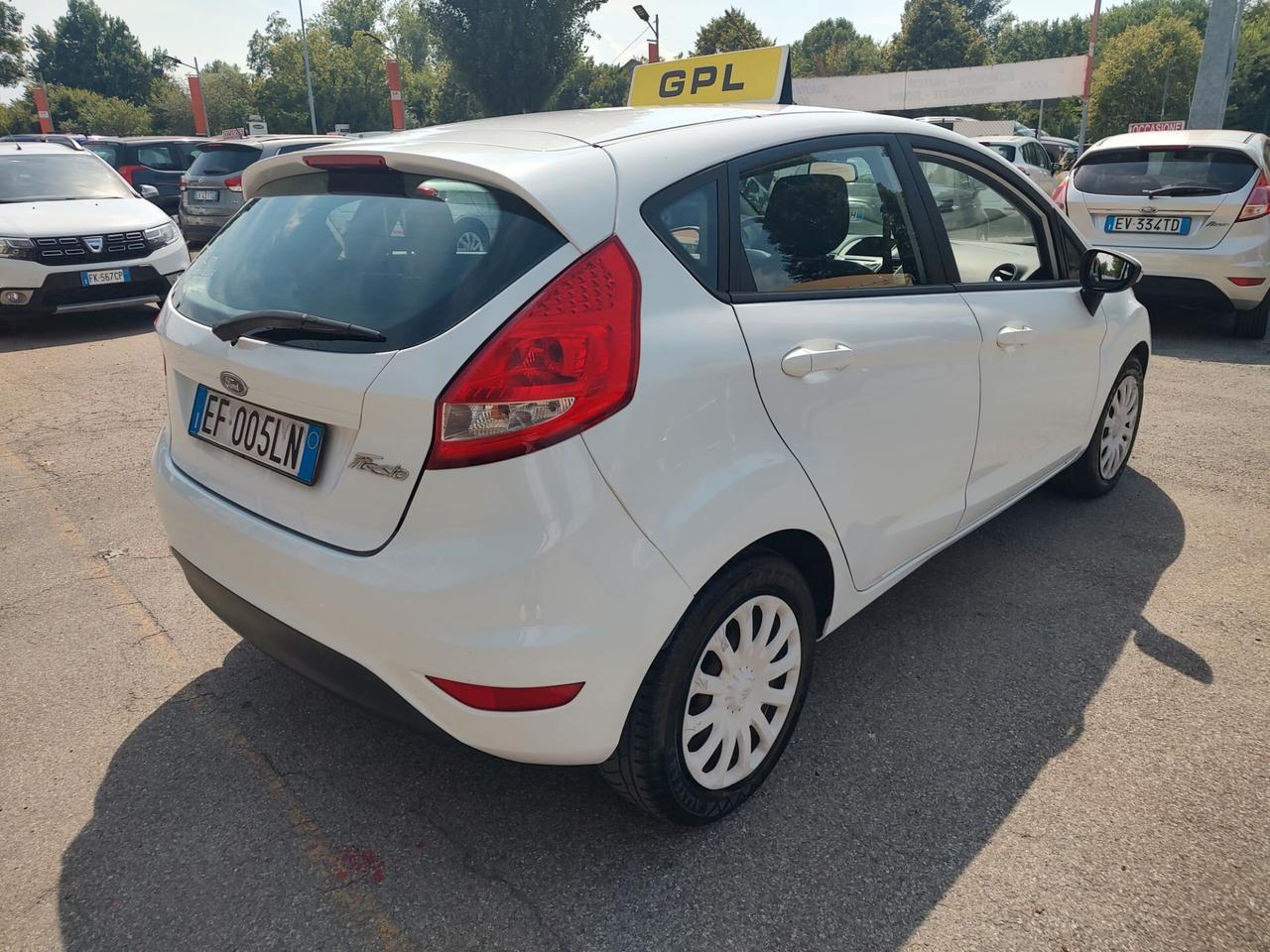 Ford Fiesta 5 PORTE, 1.4 16V, IKON BUSSINES, BENZINA\GPL, OK NEOPATENTATI, GARANZIA L.12 MESI