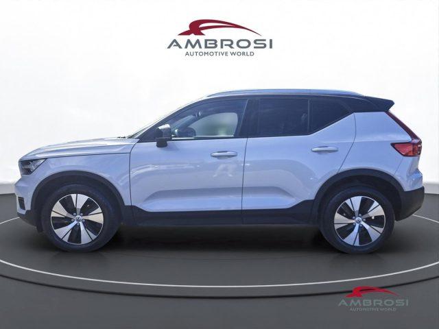 VOLVO XC40 T2 Momentum