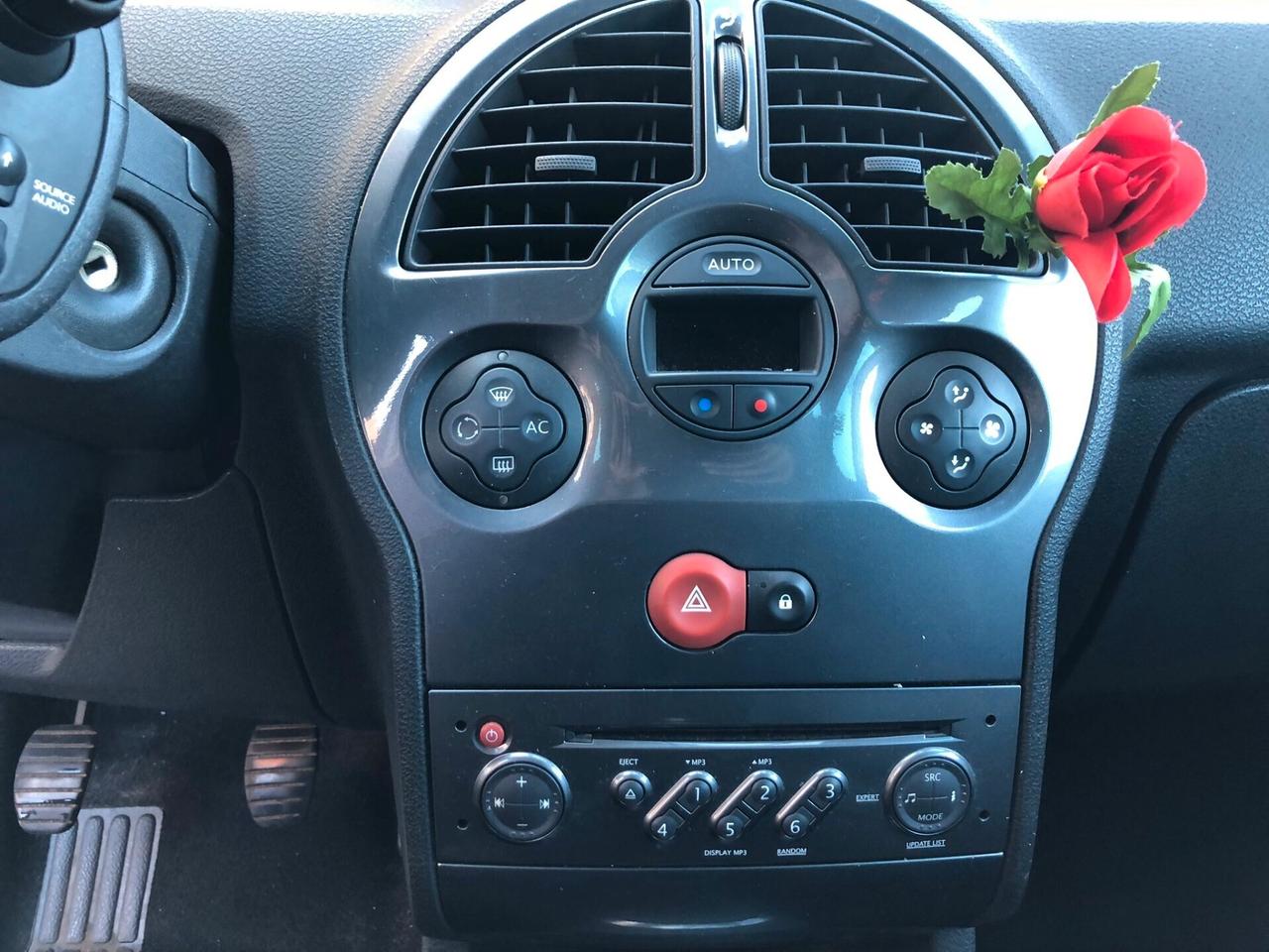 Renault Modus Grand 1.2 16V TCE Live