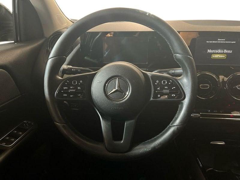 Mercedes-Benz GLA 200 d Business auto